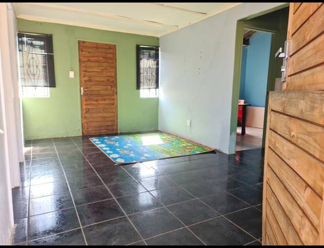 3 BEDROOM HOUSE FOR SALE IN PALM SPRINGS